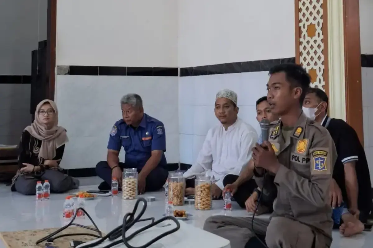 BPBD Surabaya Inisiasi Pesantren Tangguh Bencana di Yanabiul Ulum Walhikam