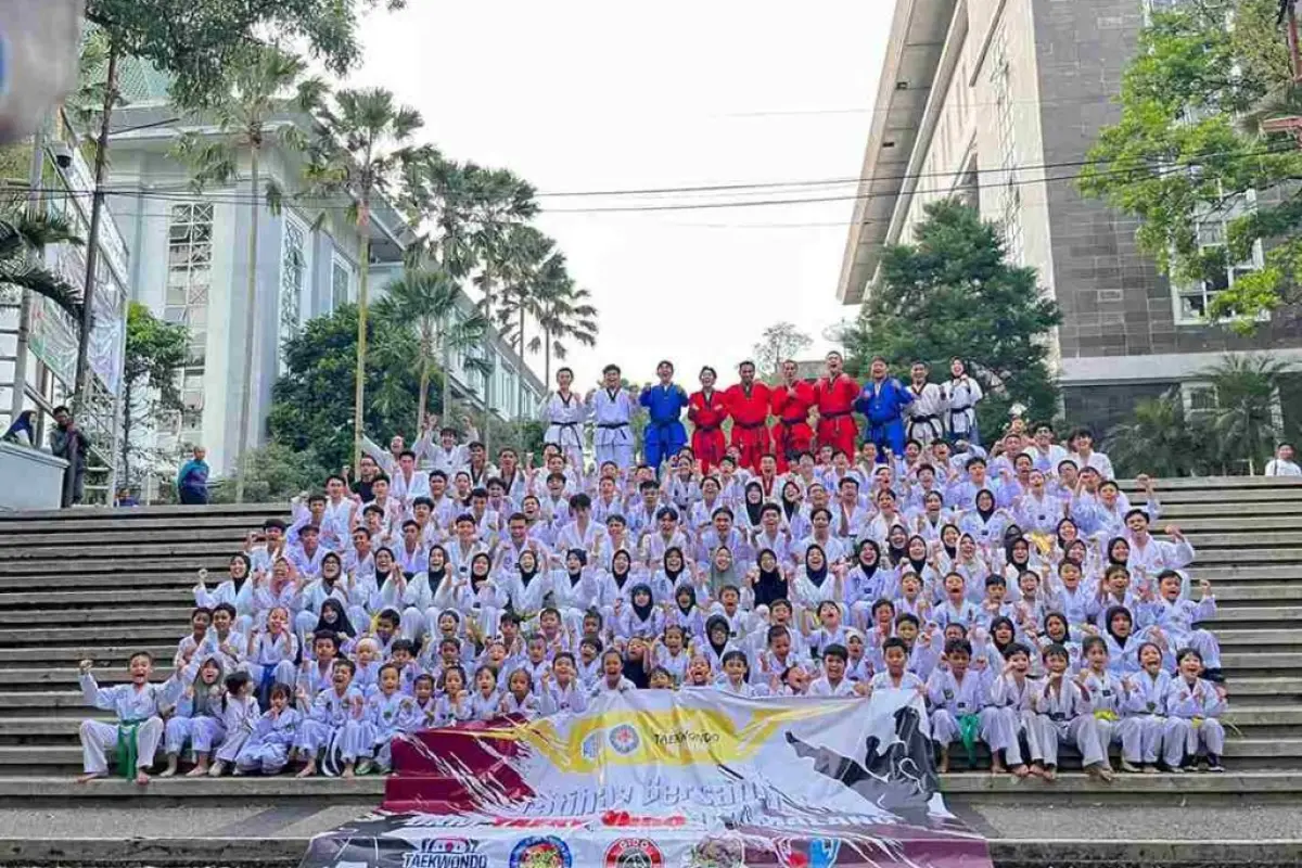 Perkuat Kekompakan Tim, 245 Mahasiswa UIN Malang Ikuti Latihan Gabungan Tae Kwon Do