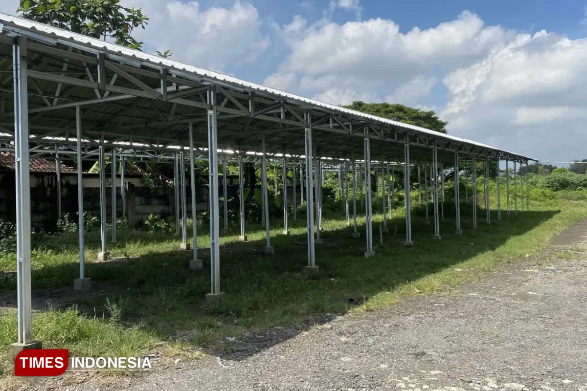Proyek Pasar Rembang Tak Kunjung Jelas, Bangunan Relokasi Senilai Rp500 Juta Mangkrak