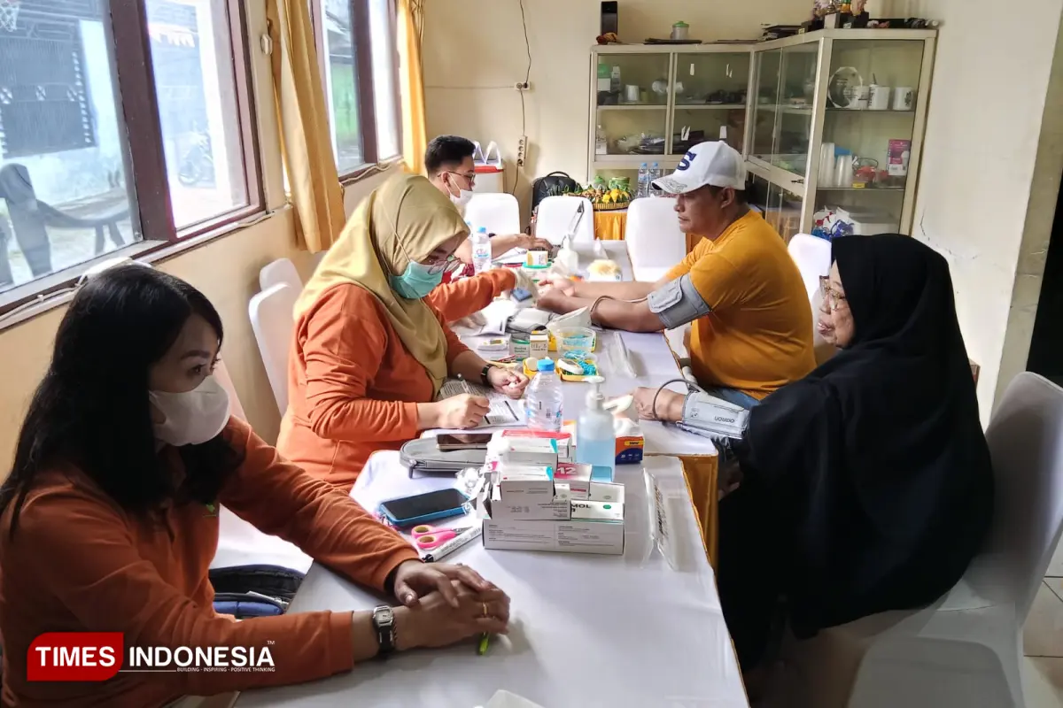 Kolaborasi Berdampak, KWG dan Freeport Indonesia Gelar Bakti Sosial untuk Warga Gresik