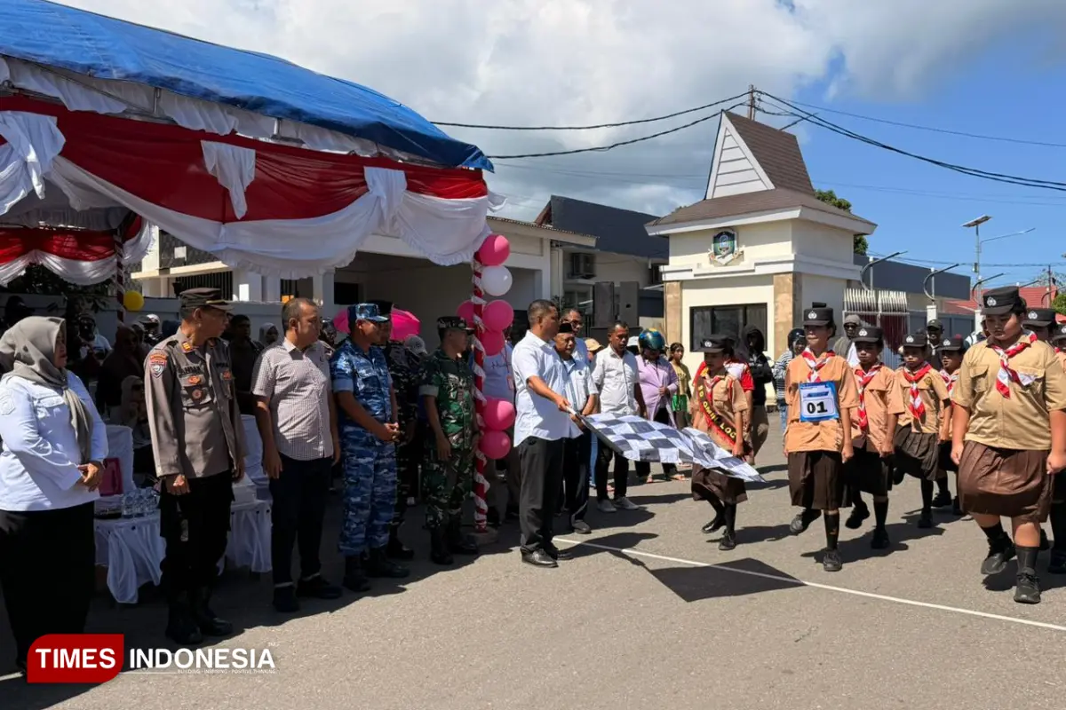 Hardiknas 2026, Ratusan Pelajar Morotai Tunjukkan Kreativitas Lewat Gerak Jalan