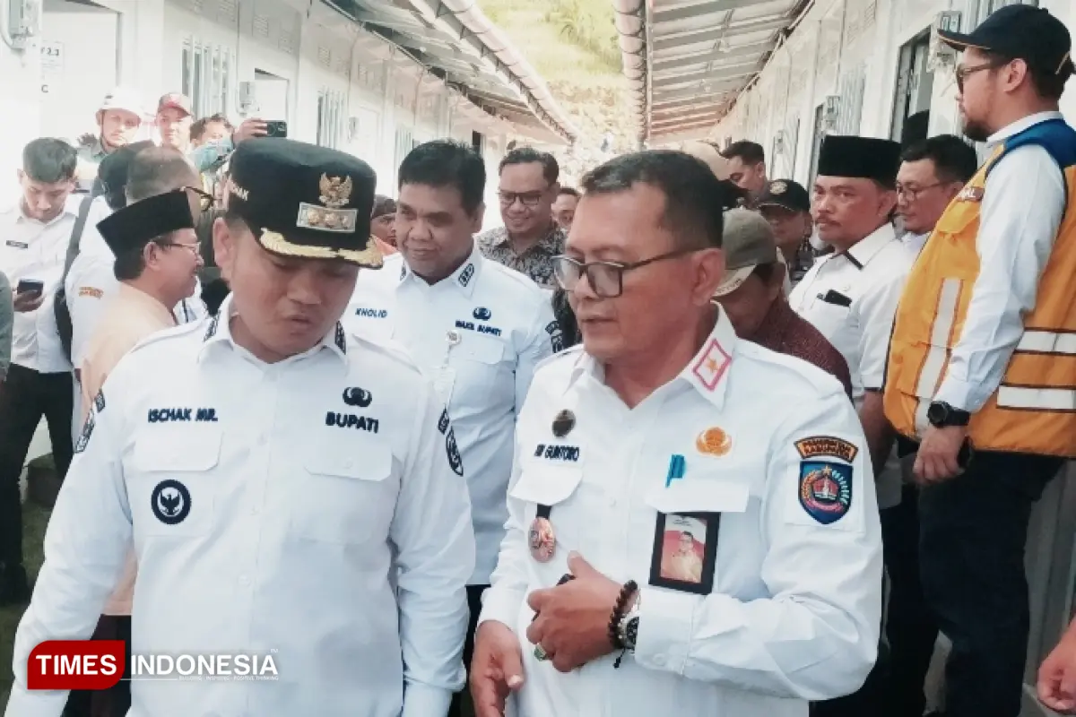 Warga Desa Padasari Tegal Bangkit di Huntara, Air Bersih Masih Membayangi Kehidupan