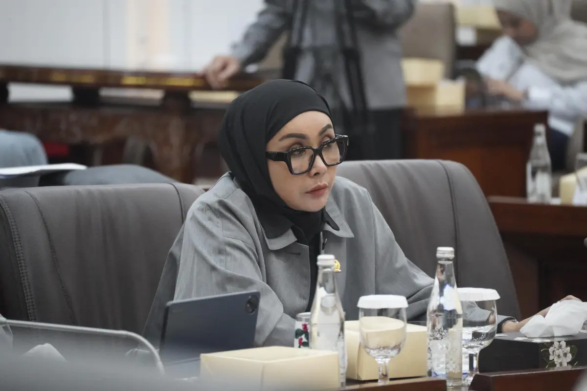 DPR Sampaikan Duka dan Soroti Standar Operasional KAI Usai Tragedi KA di Bekasi Timur