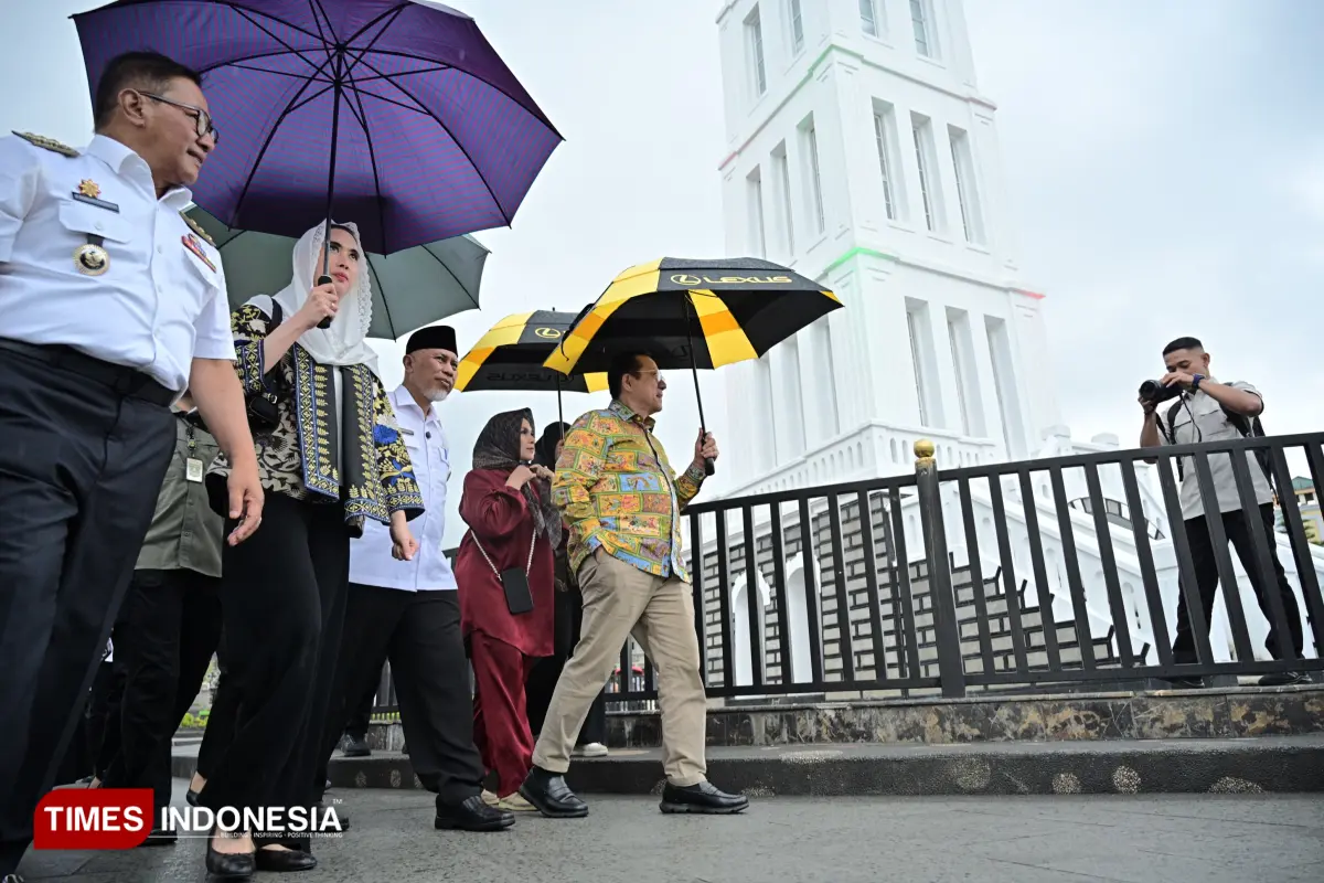 Dampingi Menpar di Bukittinggi, Mahyeldi Dorong Jam Gadang dan Sejarah PDRI Mendunia