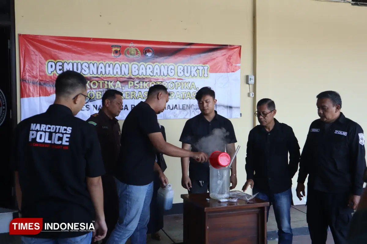 Barang Bukti Sabu Kasus Pohang Dihancurkan di Majalengka