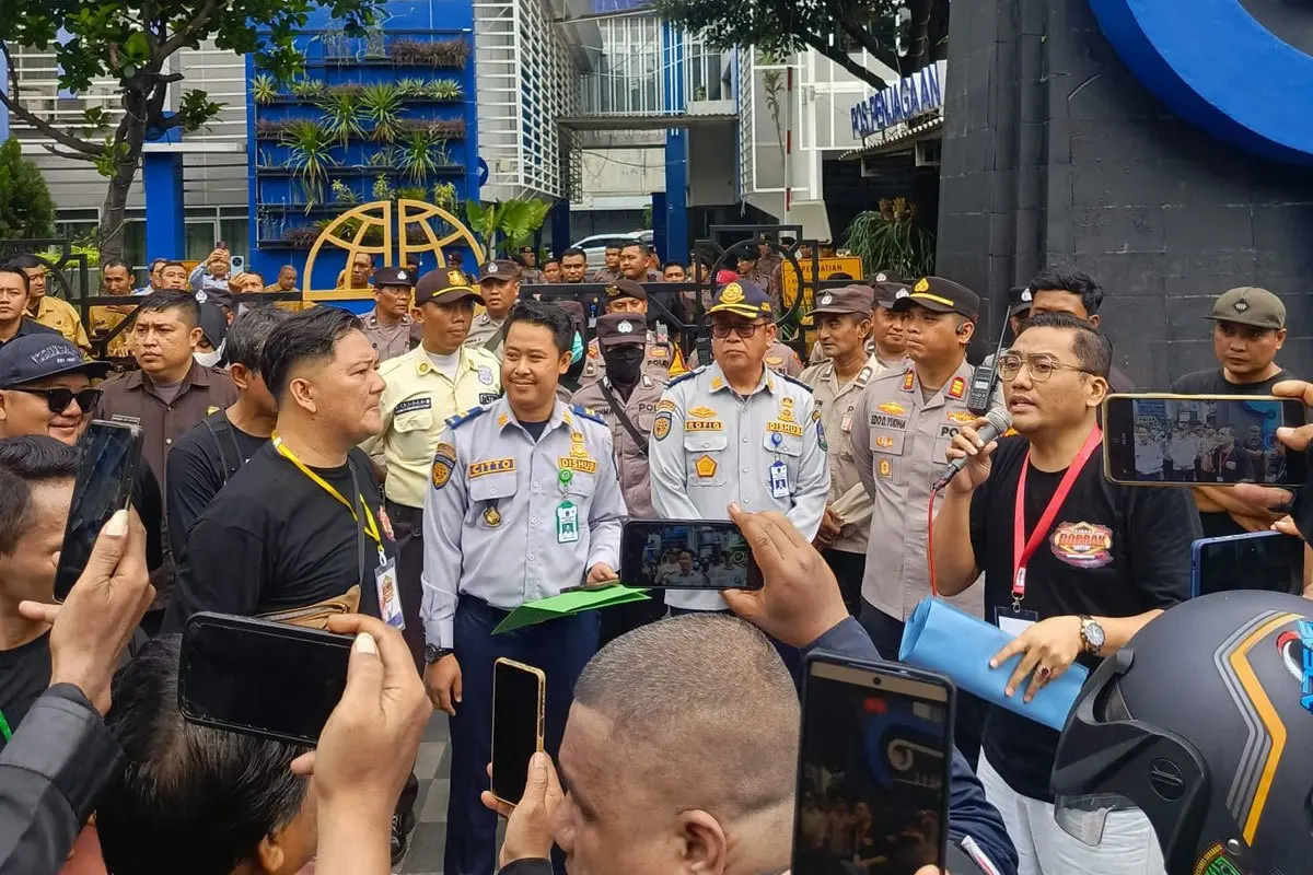 Dishub Jatim Respons Tuntutan Aliansi Dobrak, Bahas Regulasi Tarif dan Izin ASK