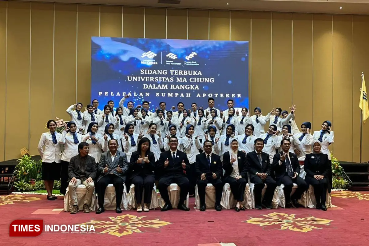 Ma Chung Malang Cetak Apoteker Unggul di Sumpah Profesi Angkatan II
