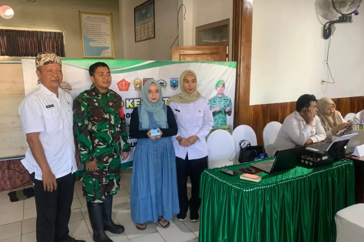 TMMD 128 Probolinggo Hadirkan Layanan Dispendukcapil di Desa Brabe, Warga Urus KTP hingga Akta Lahir