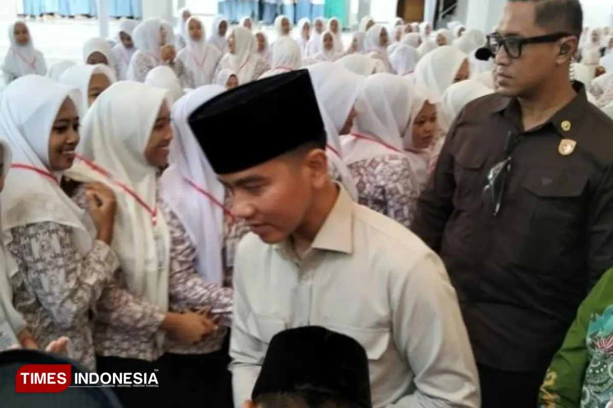 Dorong Santri Tremas Pacitan Kuasai Teknologi, Wapres Gibran: Jangan Sekadar Jadi Penonton