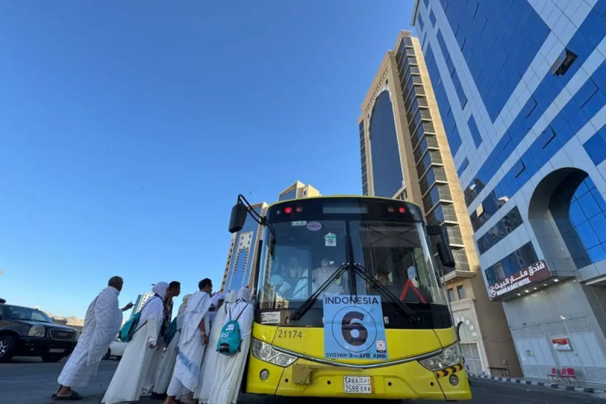 Tiba di Makkah, Jemaah Haji Kloter Perdana Mulai Laksanakan Umrah Wajib