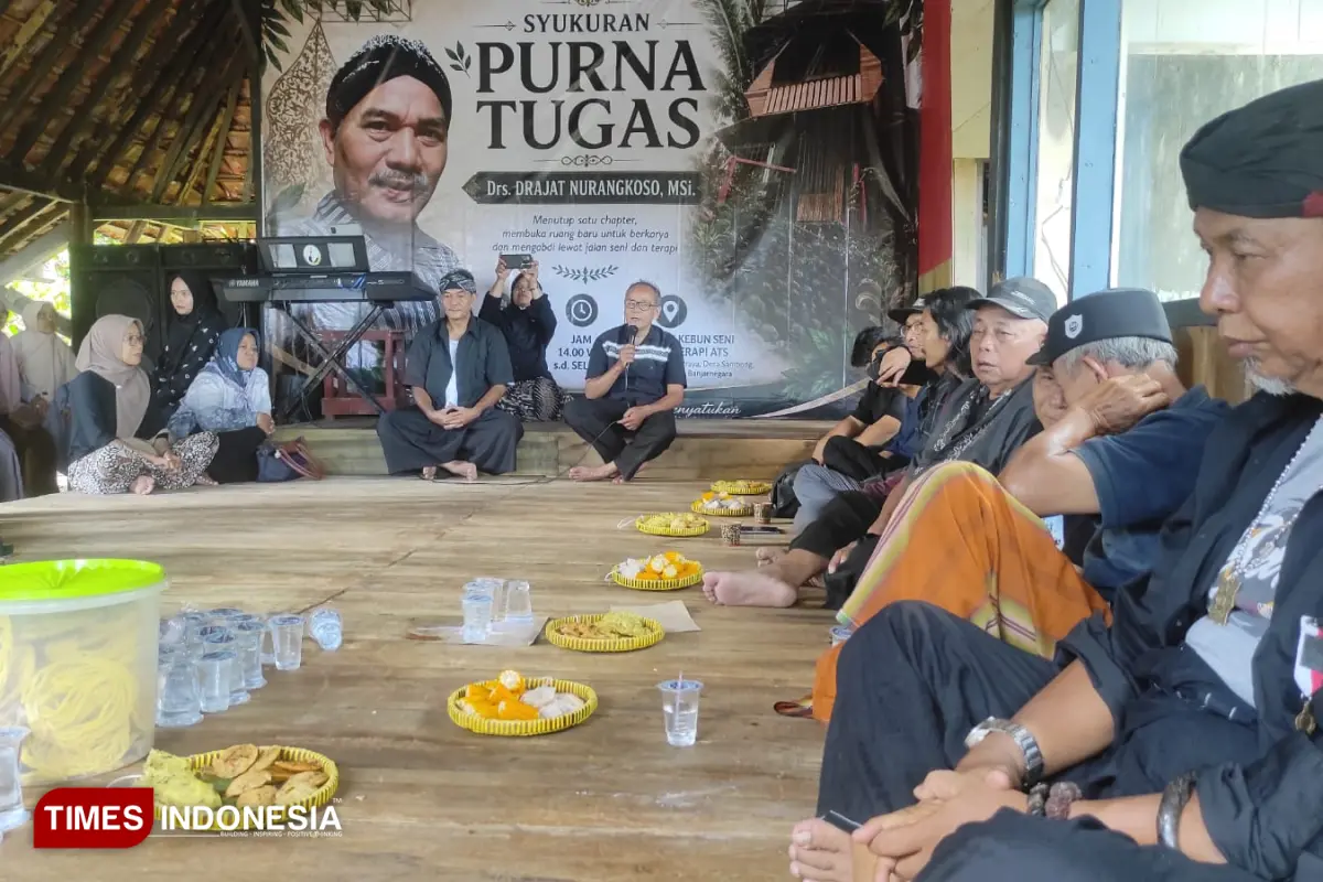 Seniman Banjarnegara Gelar 'Ngobras' Bahas Peran Strategis Seniman Bagi Generasi Muda ‎