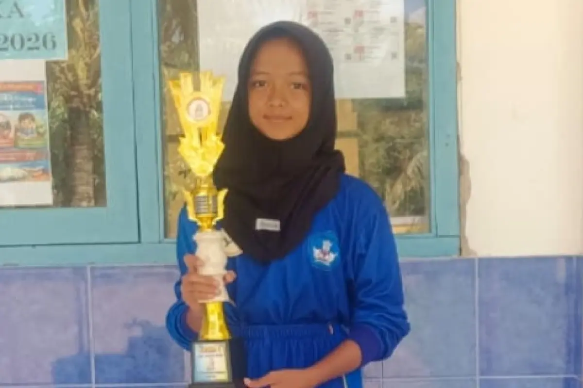Angel Cantika Pertahankan Juara O2SN Pringkuku, SDN Poko Pacitan Kembali Cetak Sprinter Andalan