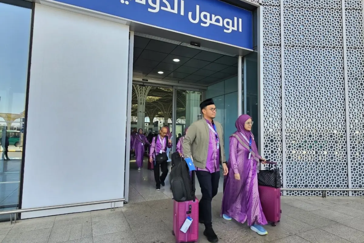 Perdana, Jemaah Haji Khusus Indonesia Mendarat di Madinah