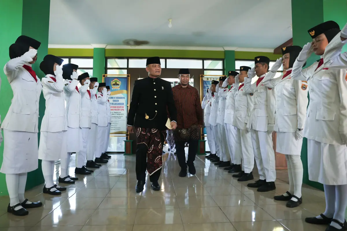 Hardiknas 2026 di Sragen, Gubernur Jateng Pilih SMKN 1 Kedawung sebagai Model Pendidikan Berbasis Ketahanan Pangan