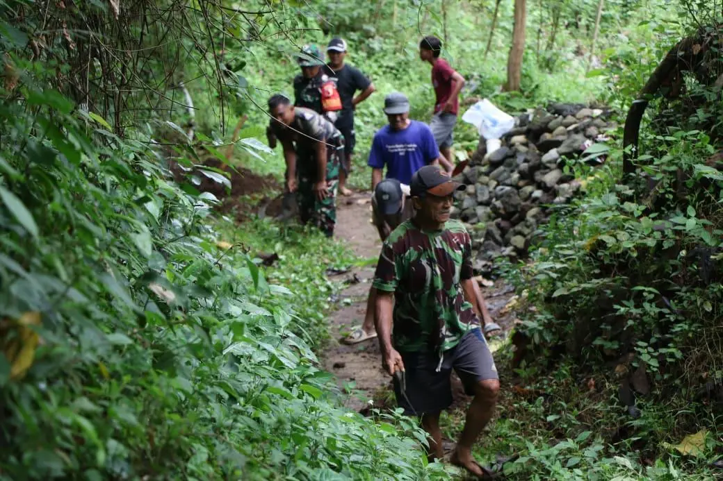 TMMD 128 Probolinggo Petakan Sumber Air 2,8 Km di Tiris, Solusi Krisis Air Brabe Dimulai