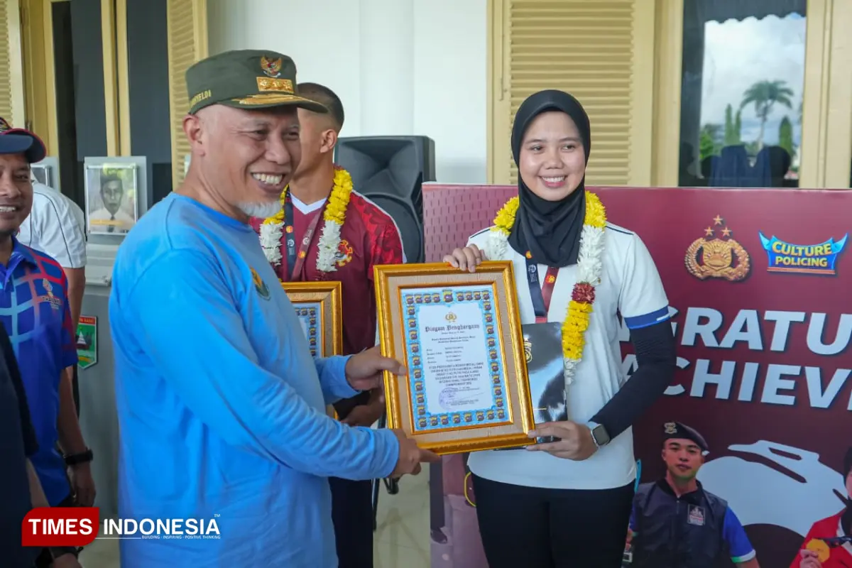 Sambut Atlet Berprestasi Polda Sumbar, Gubernur Mahyeldi: Bukti Pembinaan Berjalan