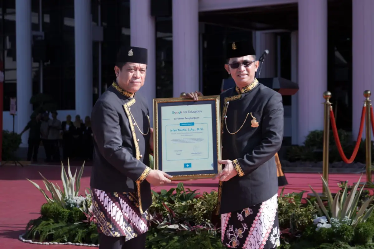 Disdikbud Balikpapan Raih Penghargaan Google for Education di Hardiknas 2026