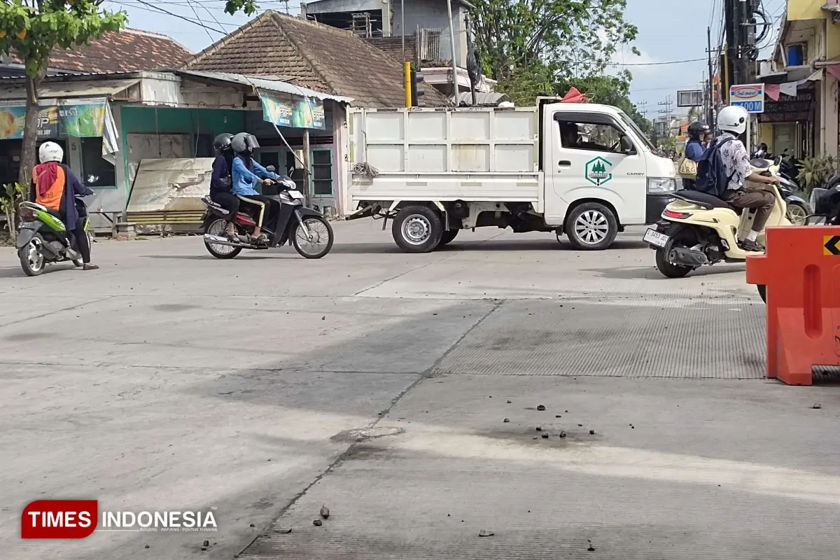 Pembangunan JAMULA Tahun Ini, Dinas PU BMCKTR Lamogan Gandeng Tim dari ITS Surabaya