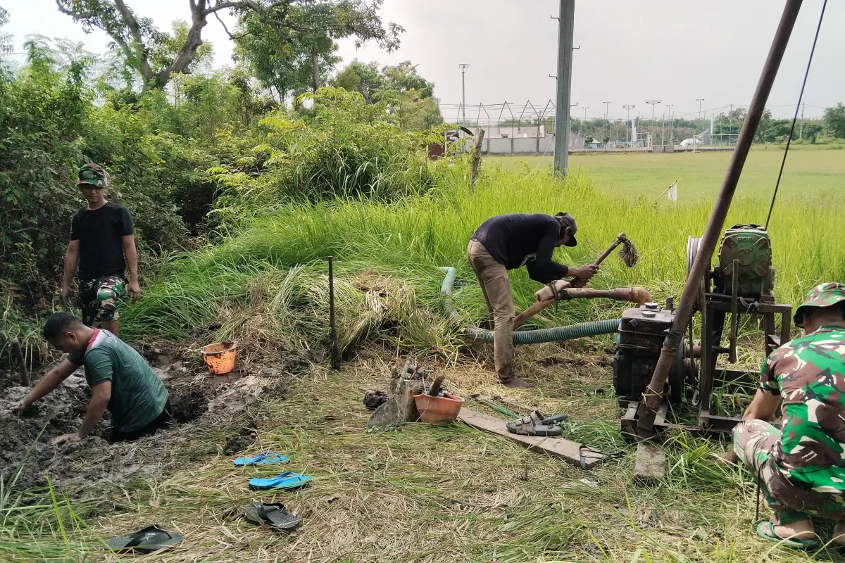 TMMD 128 Gresik Perkuat Ketahanan Desa, Sumur Bor Jadi Harapan Baru Petani Slempit
