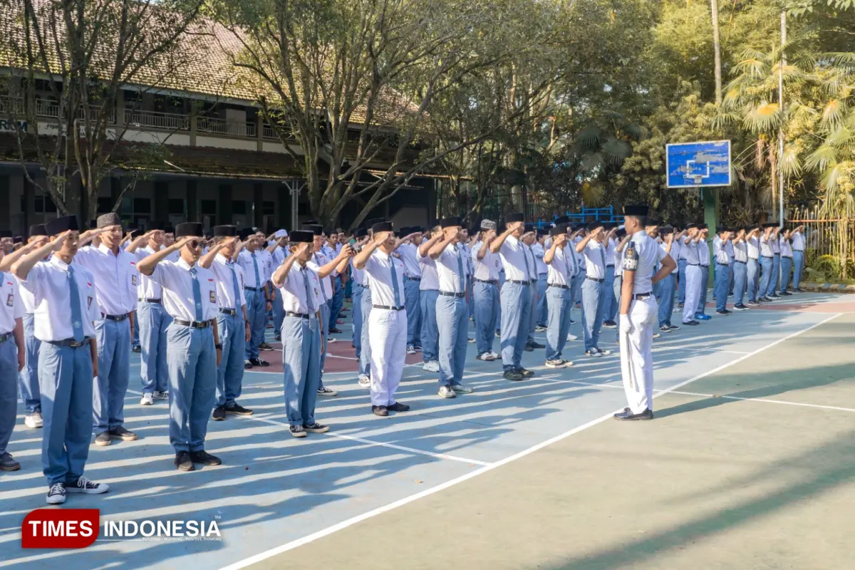 Upacara Peringatan Hari Pendidikan - 1