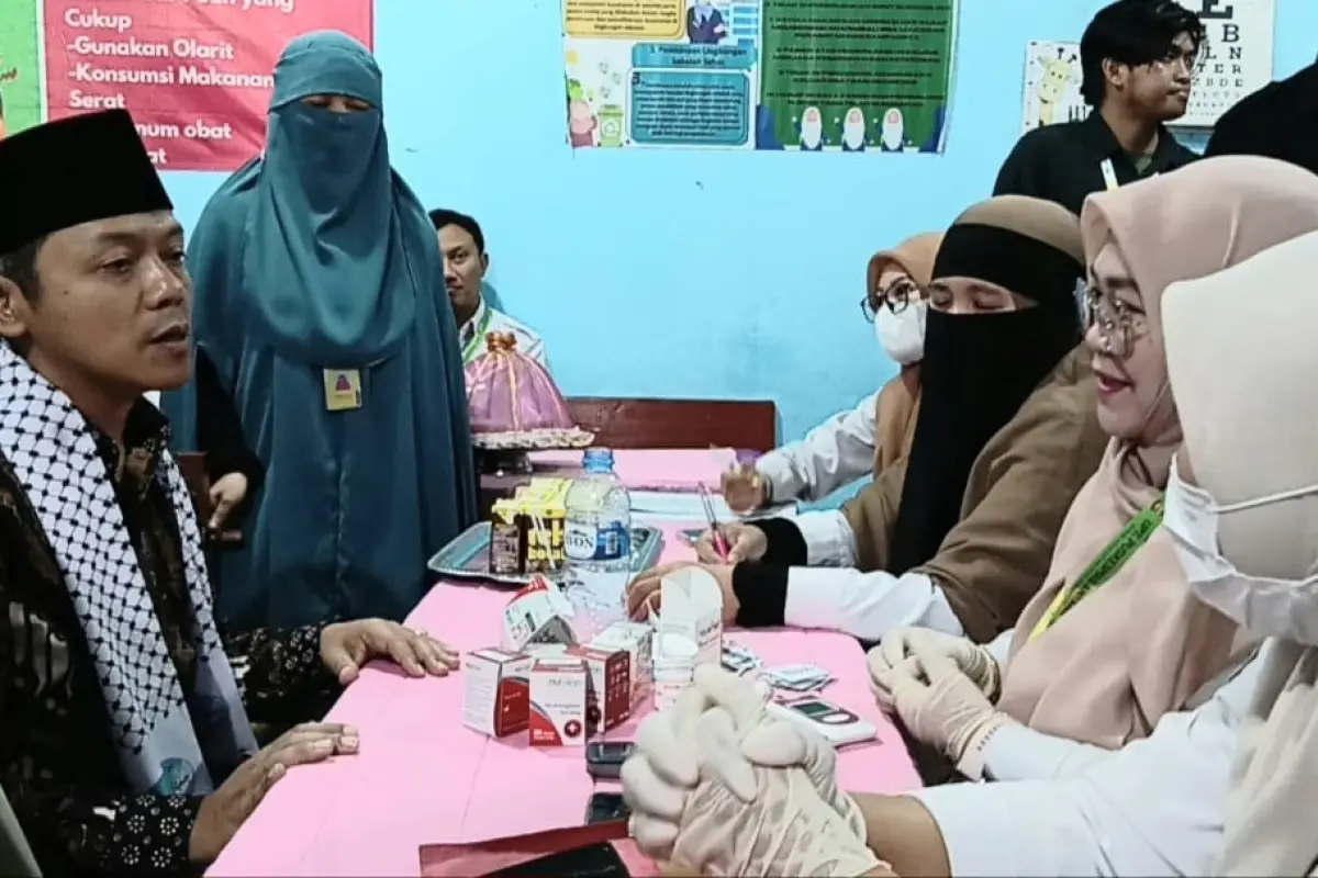 Wamen Dikdasmen Temukan Dampak Positif MBG terhadap Kesehatan Siswa di Makassar