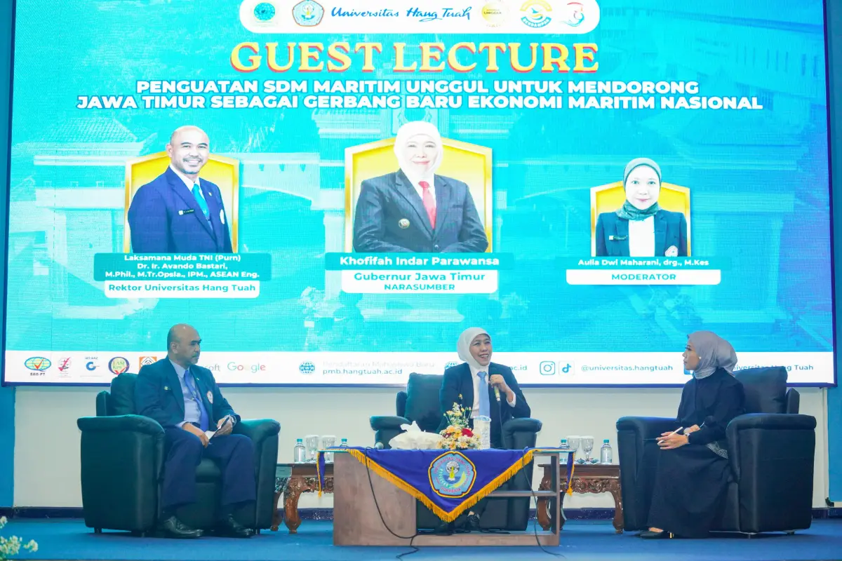 Gubernur Khofifah Jadi Guest Lecture Dies Natalis ke-39 Universitas Hang Tuah