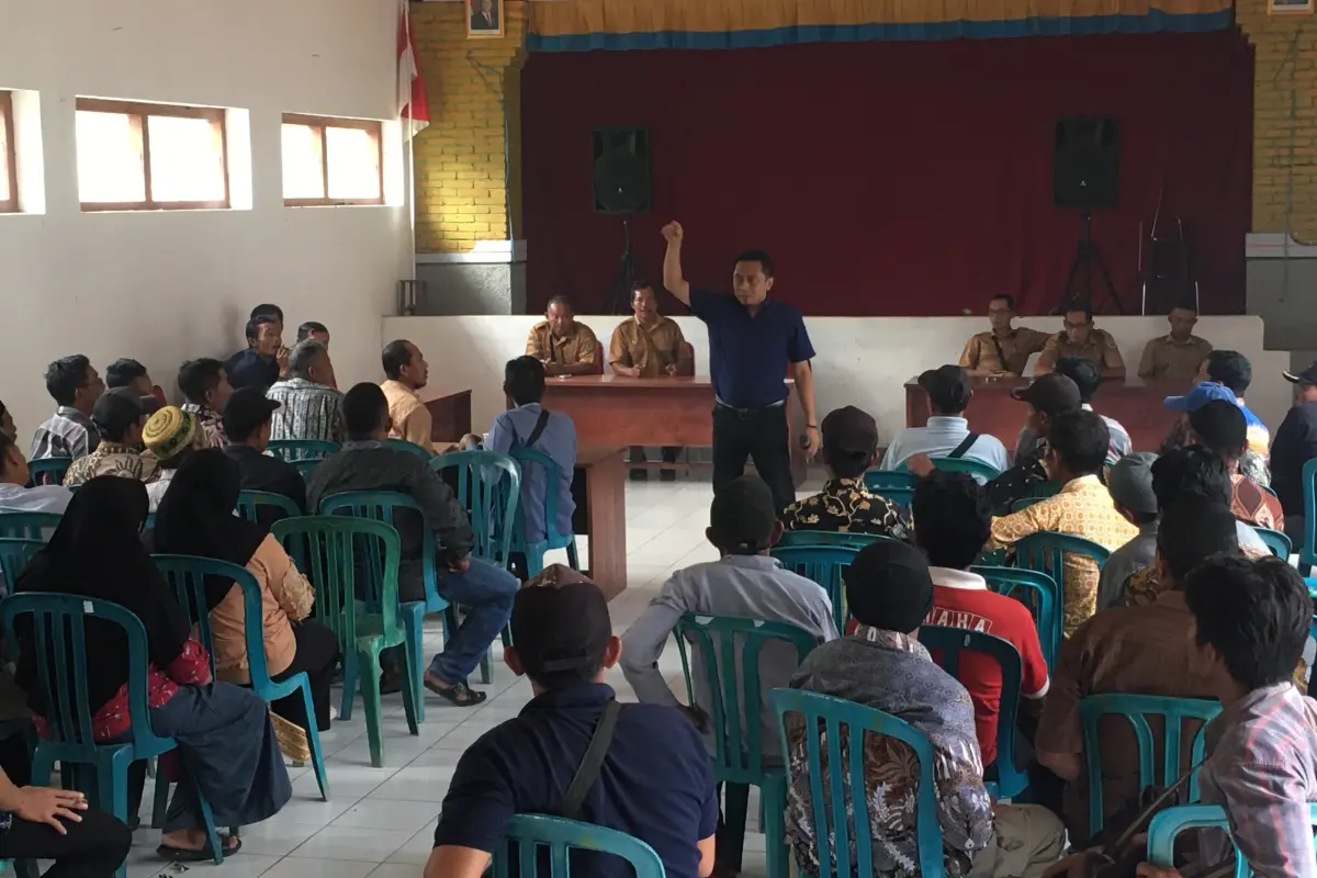 Tak Hanya Instruksi, Kades Ngreco Ikut Jadi Tutor ATS di Pacitan