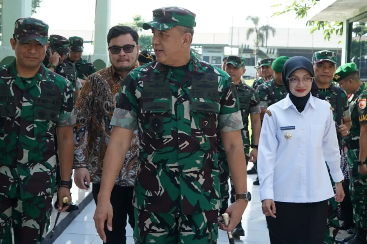 Pangdam V Brawijaya Tinjau Lokasi Yonif TP Ksatria Joyoboyo di Kediri