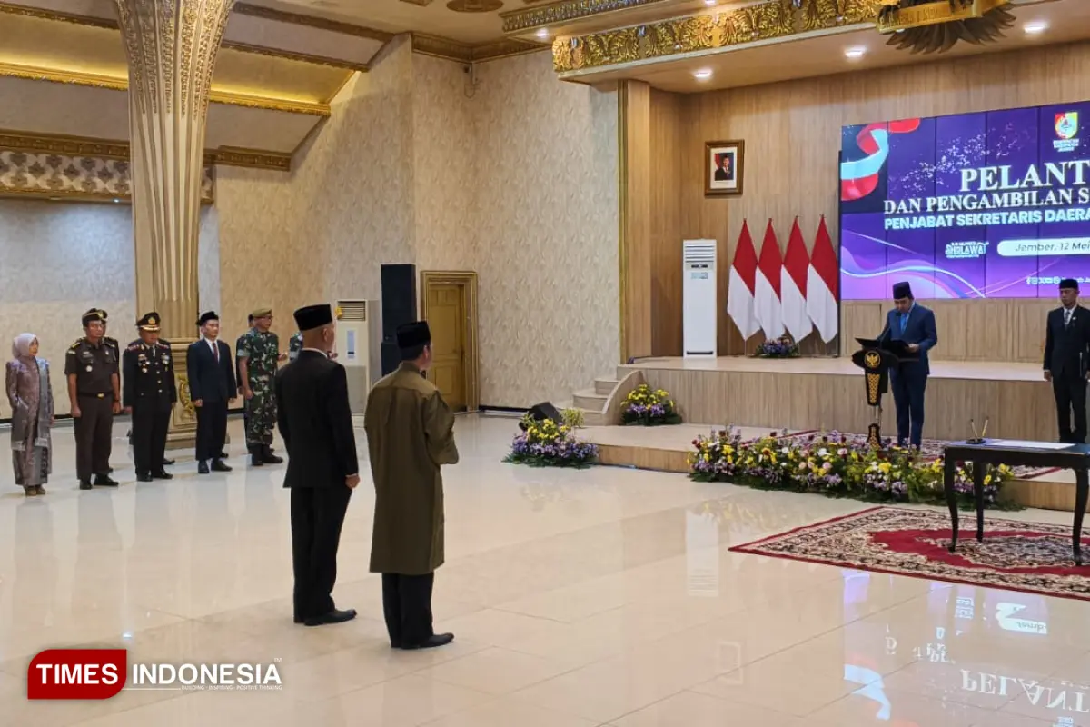 Lantik Pj Sekda, Bupati Fawait Tekankan Kecepatan Pembangunan dan Sukseskan Program Strategis Nasional