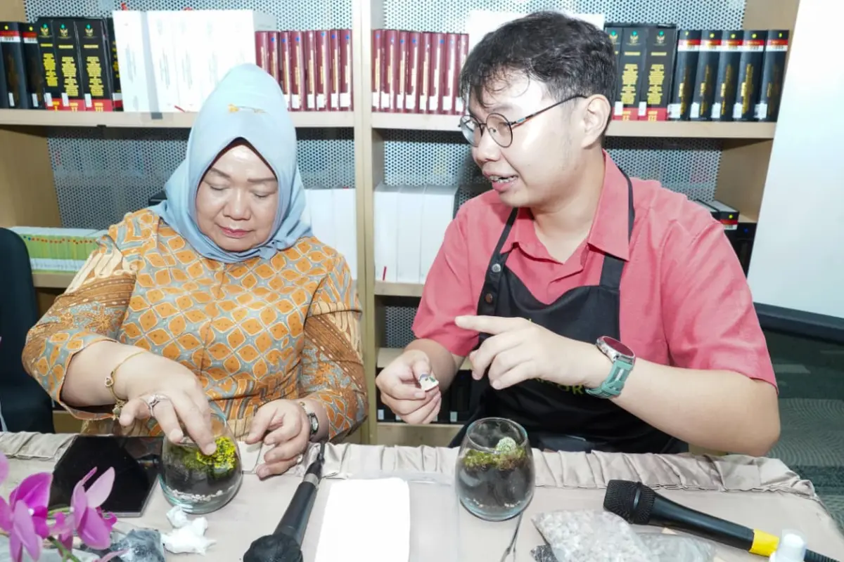 Seni Terrarium Jadi Media Literasi dan Healing Pegawai MPR RI