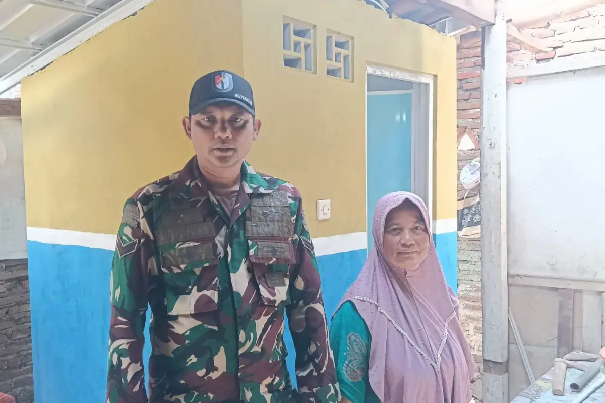 TMMD 128 Probolinggo Bangun Sanitasi untuk Nur Tariyah, Hidup Sehat Kini Lebih Dekat