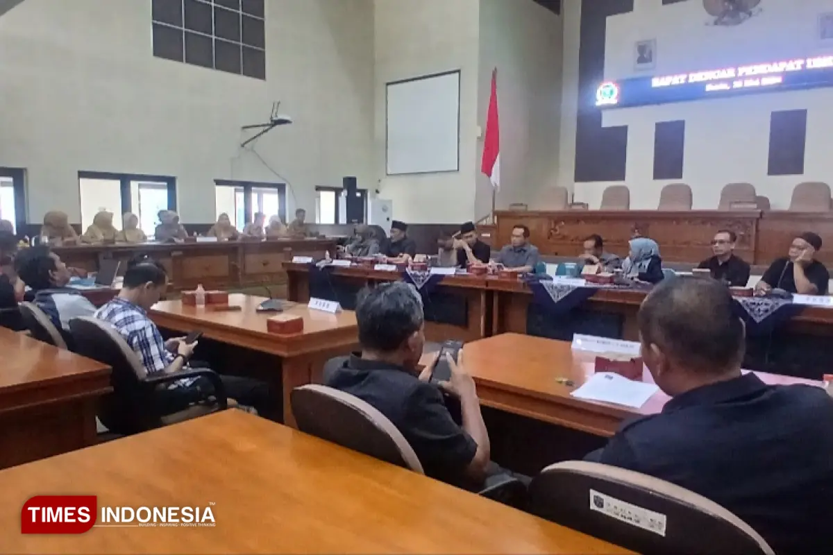 Mosi Tidak Percaya untuk Disnaker, Gabungan Buruh Suarakan 4 Tuntutan di DPRD Kota Banjar