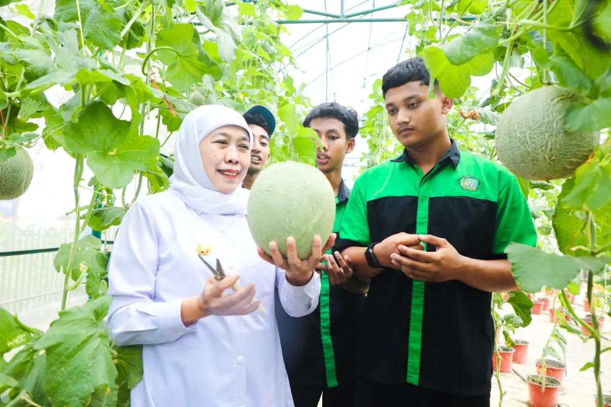 Gubernur Khofifah Dorong Hilirisasi Produk SIKAP Naik Kelas