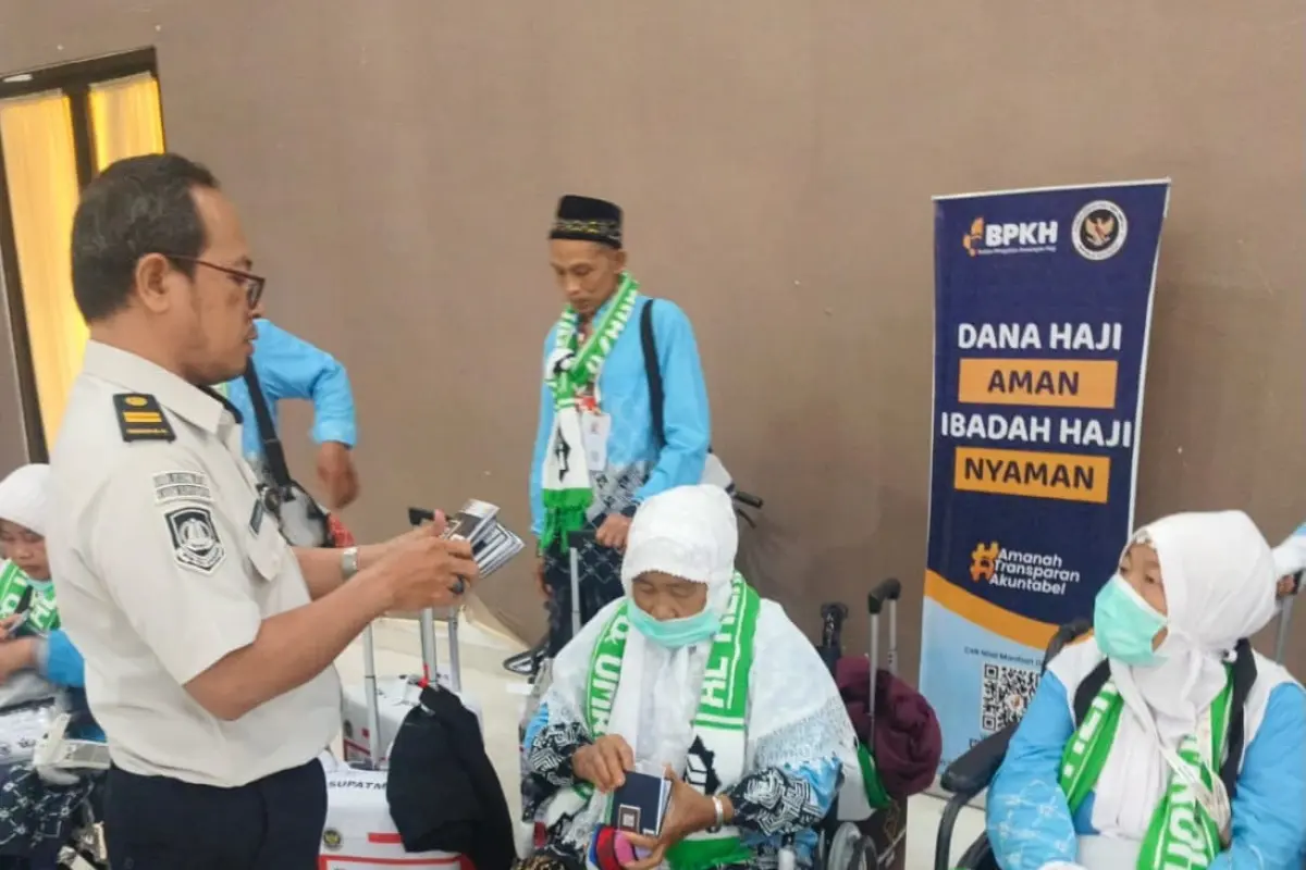 Imigrasi Surabaya Cegah 18 WNI Diduga Berangkat Haji Lewat Jalur Nonprosedural