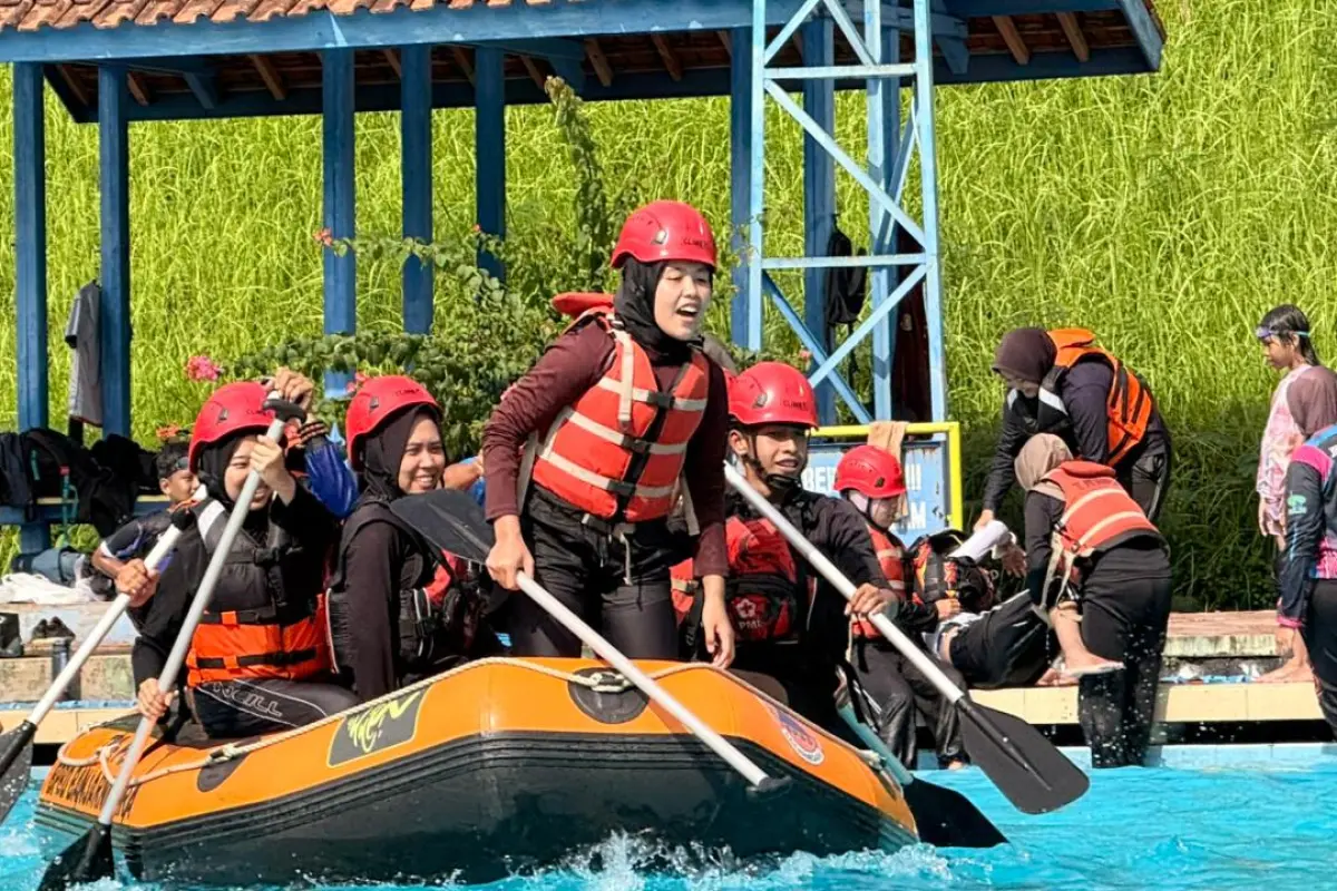 ‎40 Relawan PMI Kabupaten Banjarnegara Ikuti Pelatihan Water Rescue
