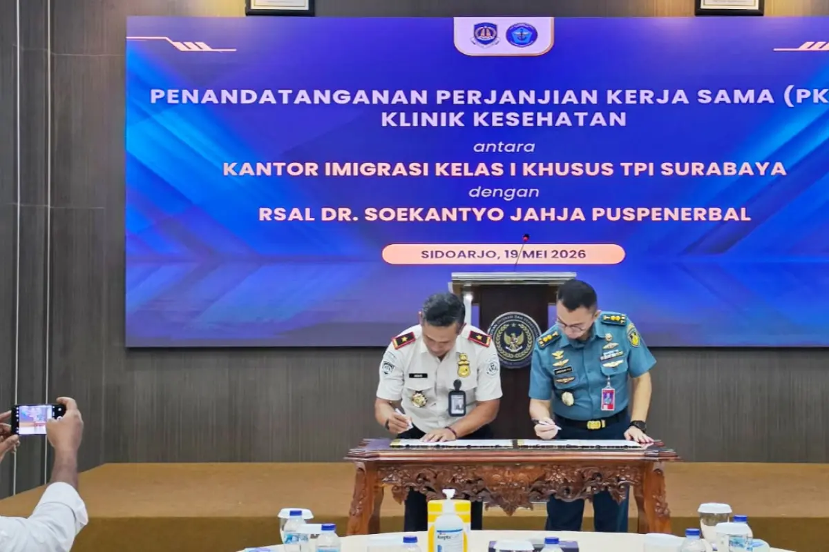 Imigrasi Surabaya Gandeng RSAL Soekantyo, Sediakan Layanan Kesehatan Gratis bagi Pemohon Paspor