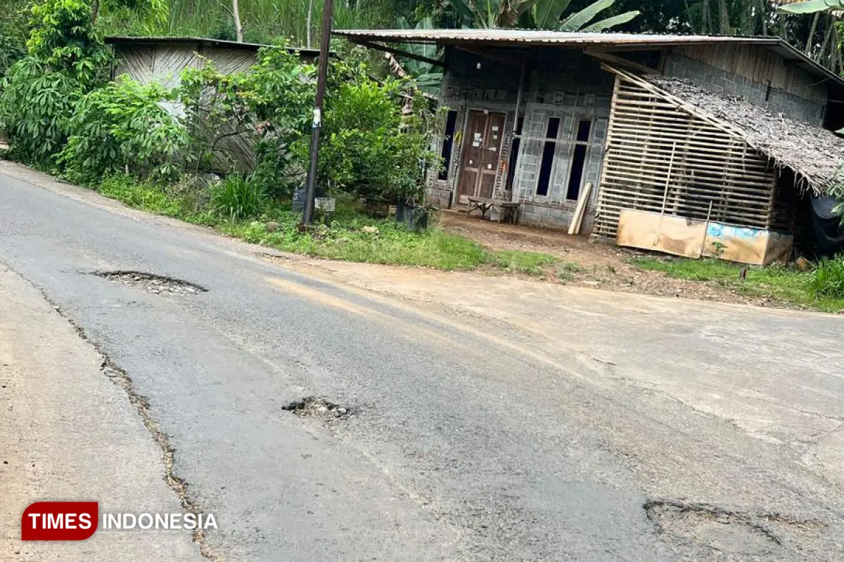 Menanti Realisasi Penanganan Jalan Sukodono-Dampit Kabupaten Malang
