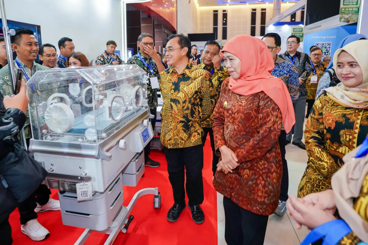 Gubernur Khofifah Dorong Rumah Sakit di Jawa Timur Adaptif Perkembangan AI