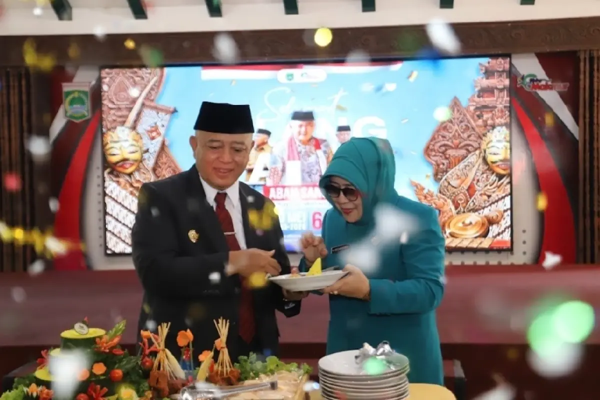 Peringatan Harkitnas, Bupati Malang Sanusi Dapat Kejutan Ulang Tahun ke-66
