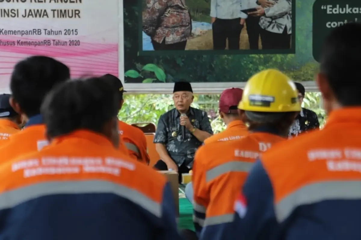 Bupati Malang Minta Pemulung hingga Sopir Truk Sampah Difasilitasi BPJS