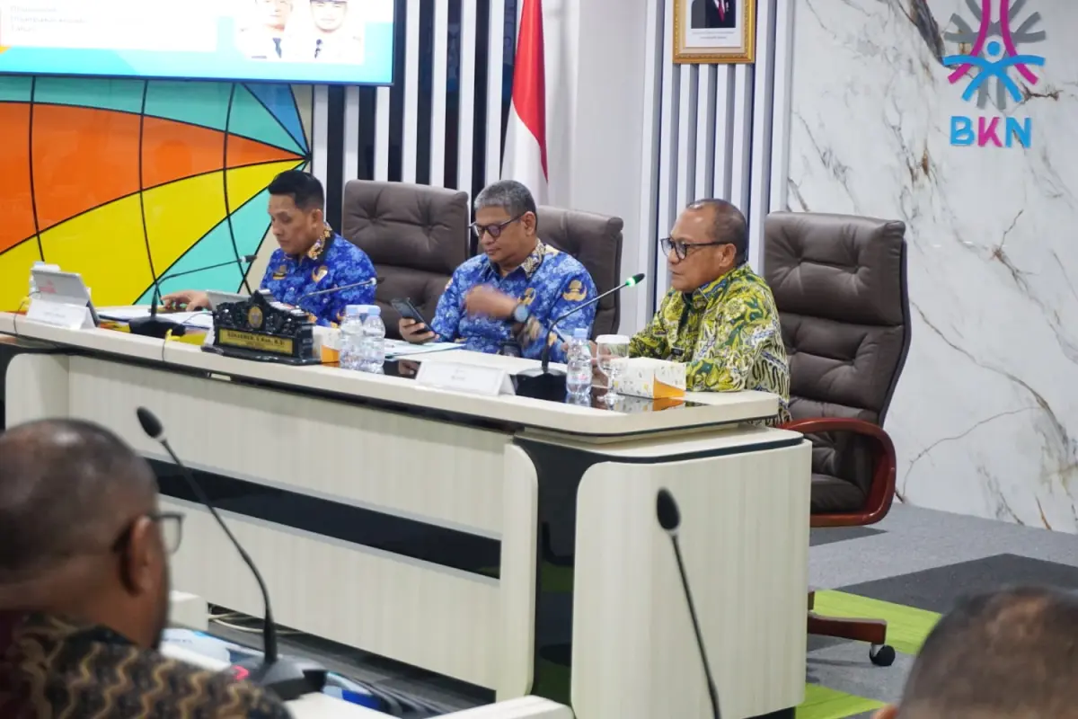 Dari Ujung Utara NKRI, Bupati Rusli Sibua Bawa Pemkab Morotai Pecahkan Rekor Tata Kelola ASN