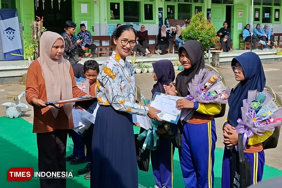 Komunitas Pacitan Cerdas Konsisten Tebar Beasiswa hingga Ruang Kreasi Anak