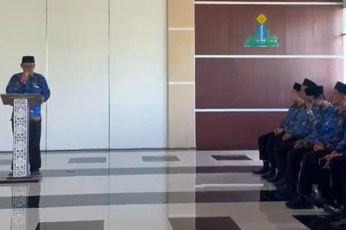Puluhan ASN di Lingkungan UIN KHAS Jember Dilantik, Ini Pesan Rektor Prof Hepni