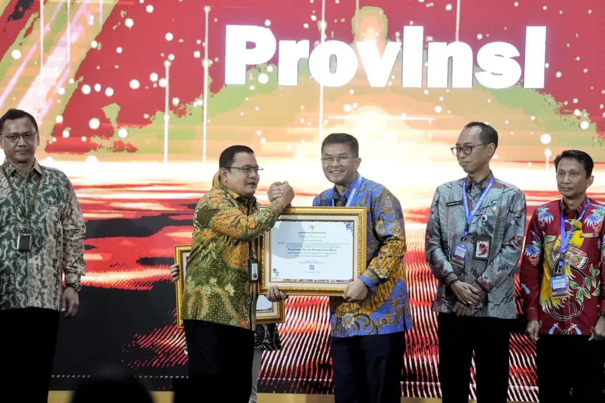 Raih Predikat Terbaik Ekonomi Syariah, Wagub Jabar: Bukti Komitmen Bangun Ekonomi Umat