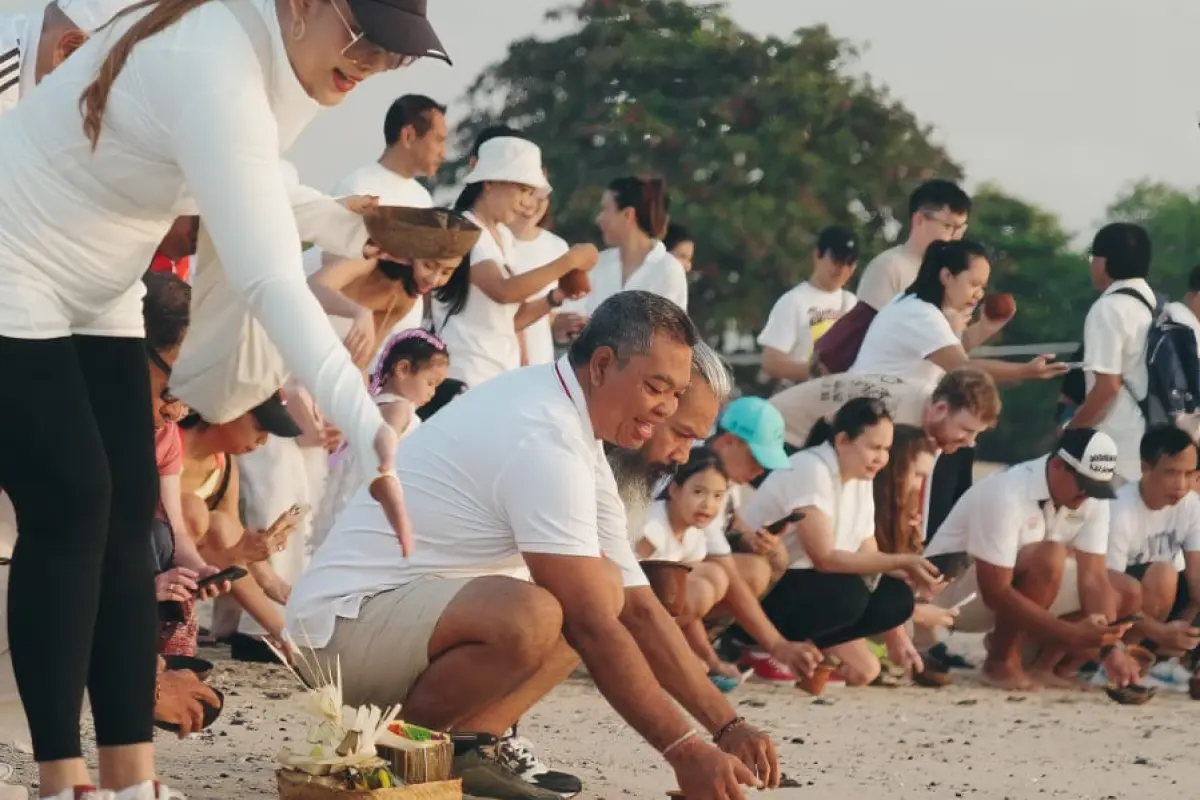 World Turtle Day, KEK Sanur Lepas Liarkan Tukik Lekang demi Kelestarian Laut Bali