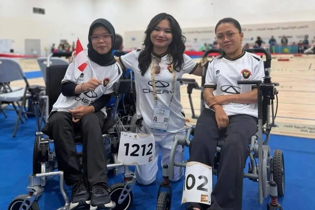 Cahaya Manthovani - 1
