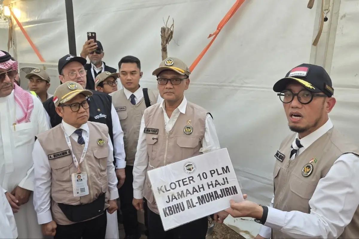 Kemenhaj RI Tertibkan Tempelan KBIHU di Tenda Arafah, Gus Irfan: Sudah Dicopot