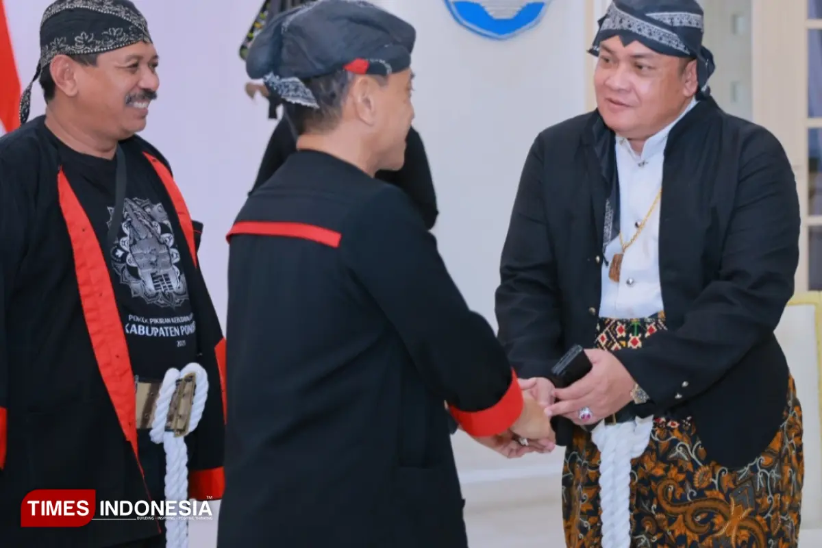 Pulang Kampung Demi Budaya, Kepala Disbudpora Kediri Siap Perkuat Kasepuhan Glagahwangi Notoprojo