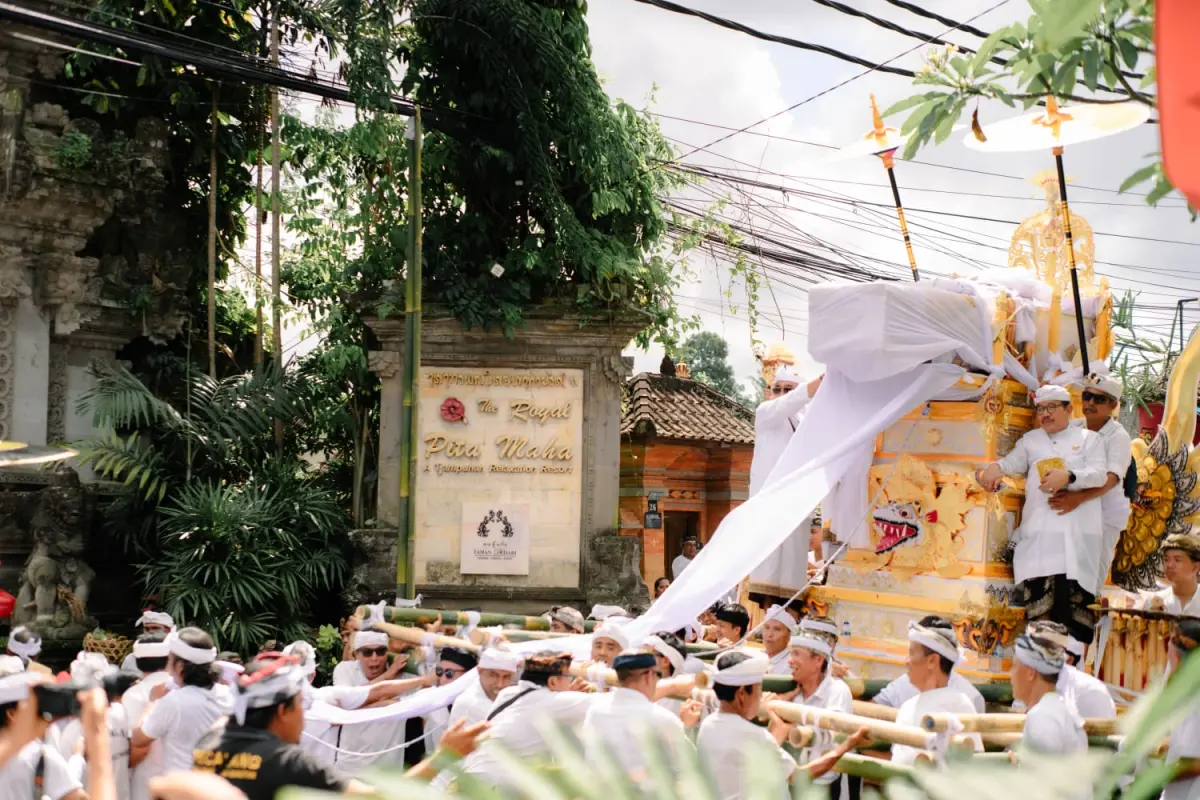 Upacara Palebon Ida Pedanda Istri Purnama, Taman Dedari Ubud Jadi Ruang Suci Pabasmian
