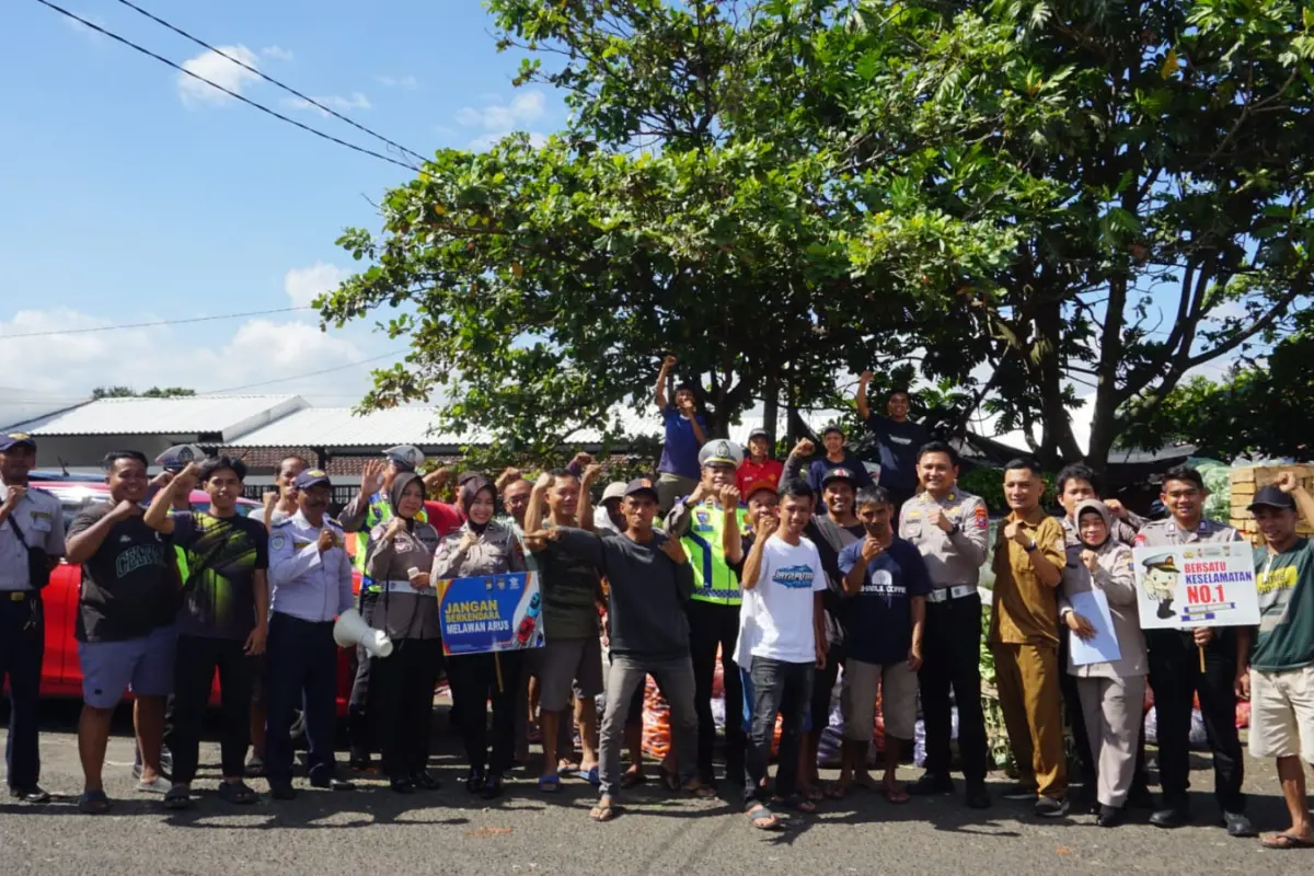 Pasar Karangploso Kabupaten Malang 3